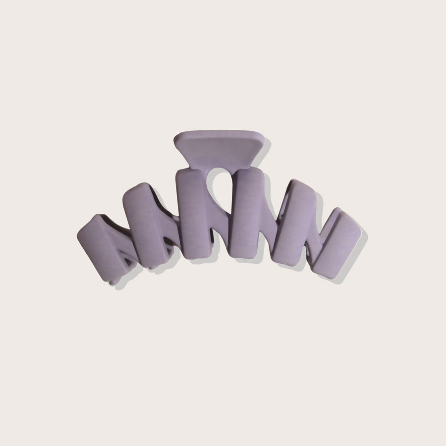 Plug By Must52 Zig Zag Claw Clip — Lilac matte zig zag claw clip, front view, plain background
