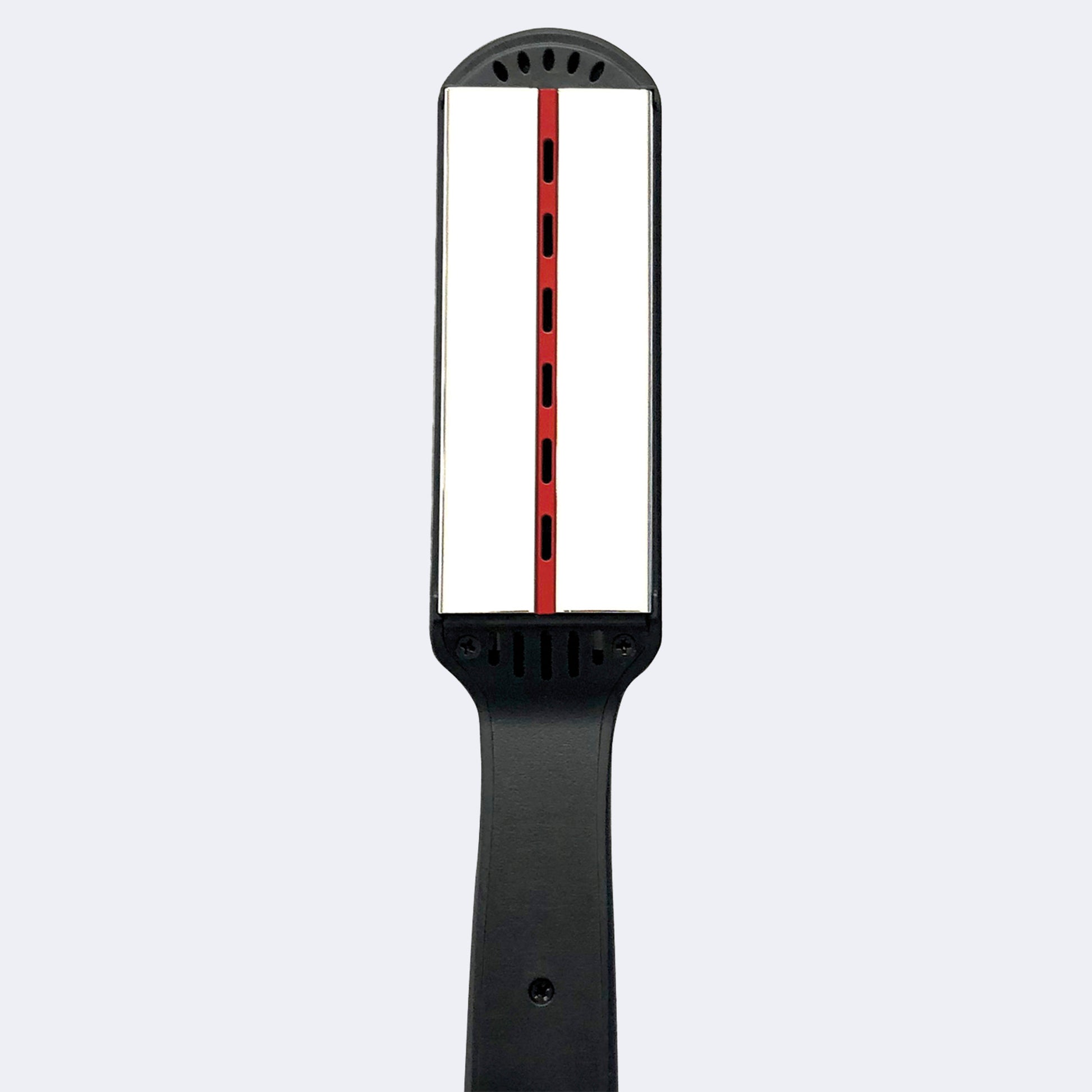 Avanti 1-3/8" Titanium Infrared Flat Iron – Digital Heat to 450°F / Fer plat infrarouge en titane Avanti de 1 3/8 po – Chaleur numérique jusqu’à 450 °F