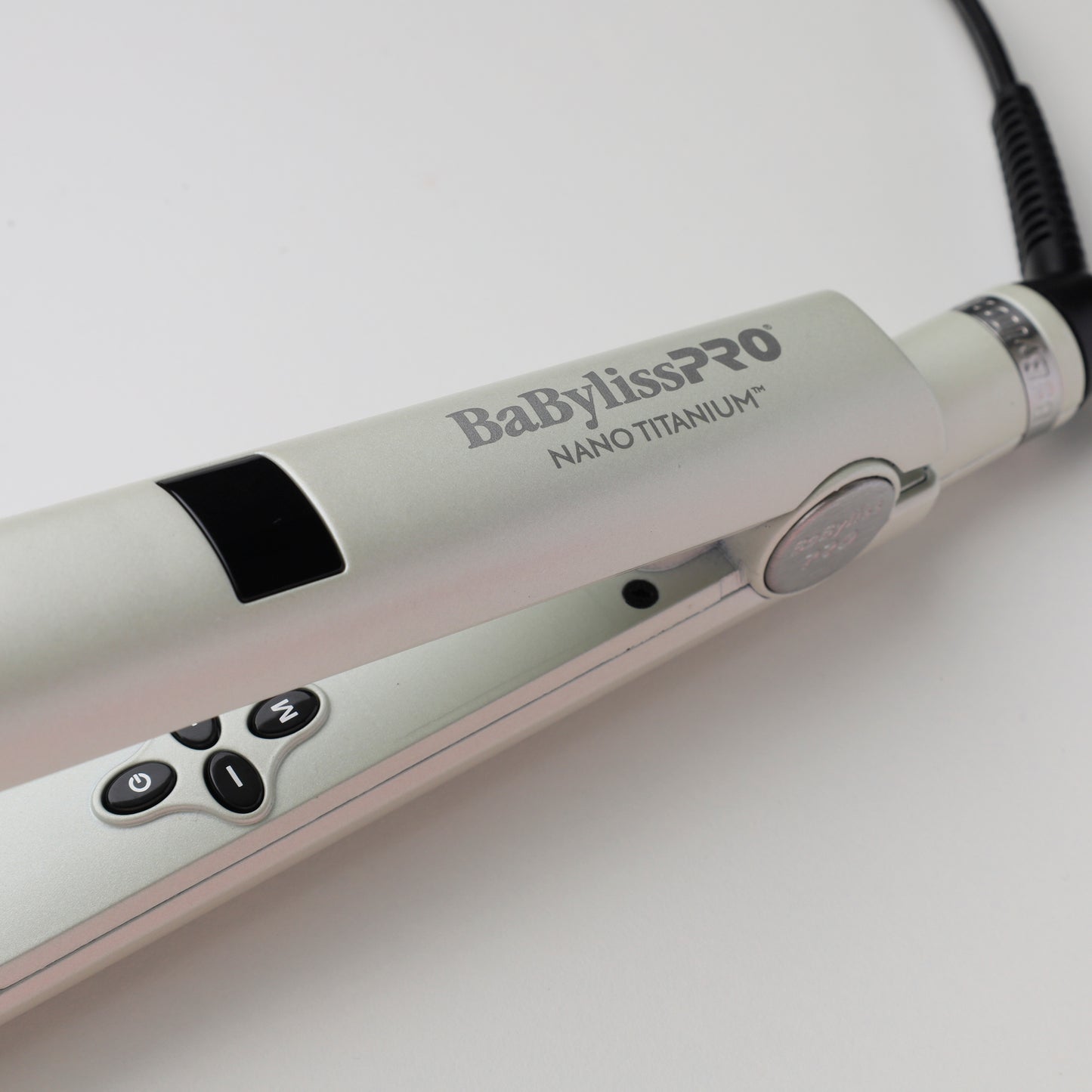 BaBylissPRO Nano Titanium I-Style Flat Iron – Digital with Temperature Memory