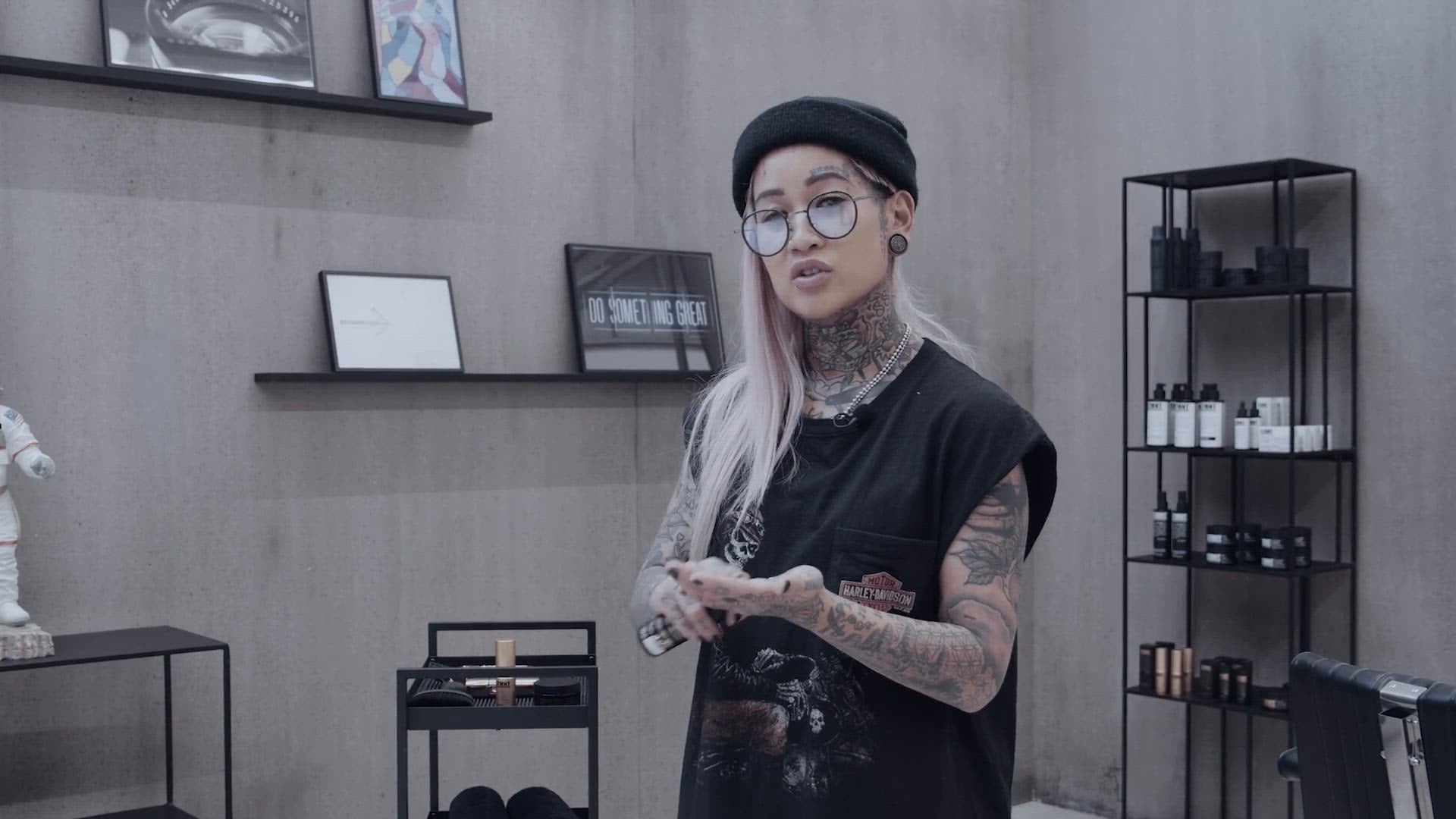 STMNT Wax Powder 15g — in the barbershop, official brand imagery