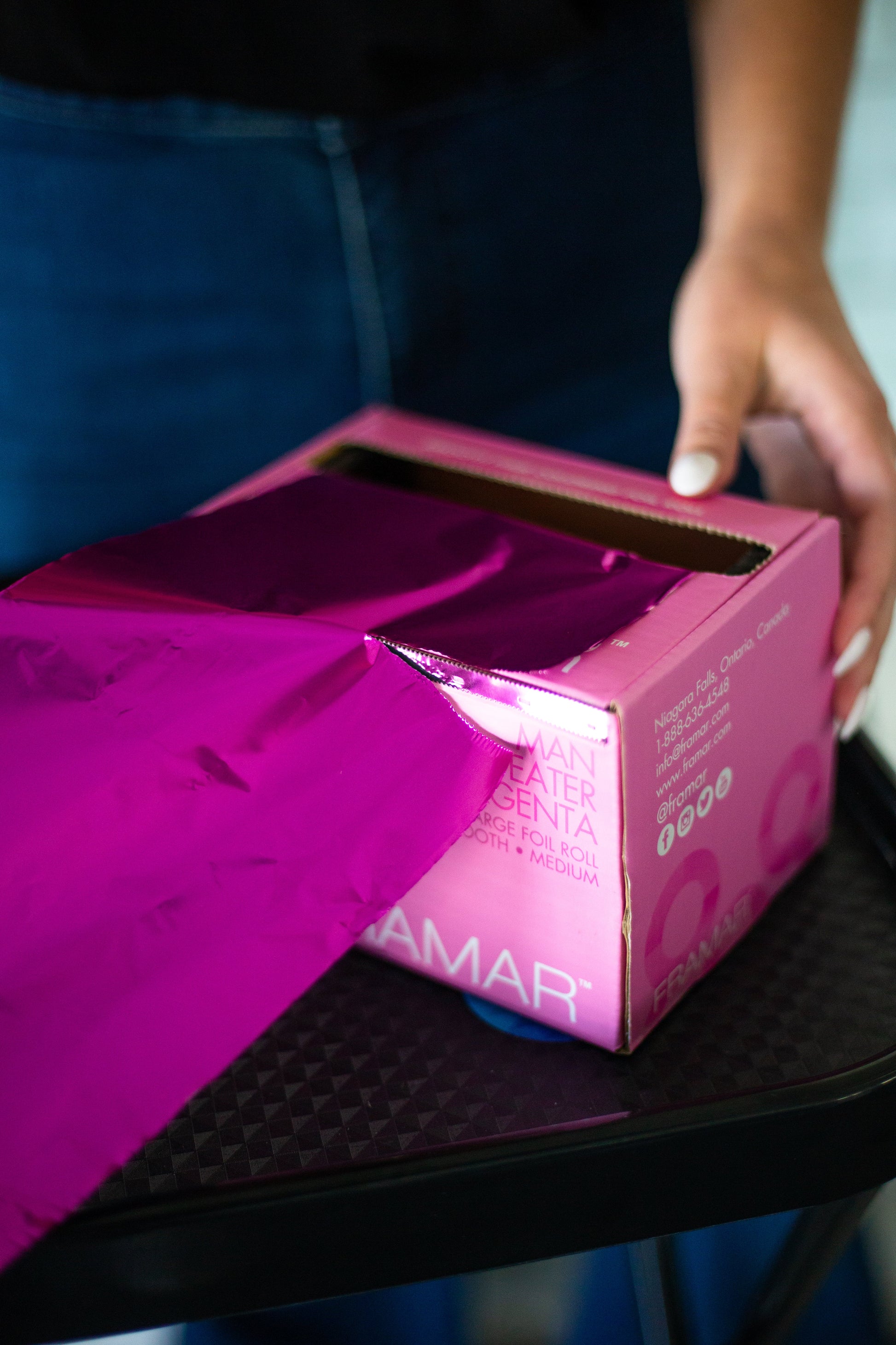 Framar Man Eater Magenta Smooth Foil Roll – 1,600 ft