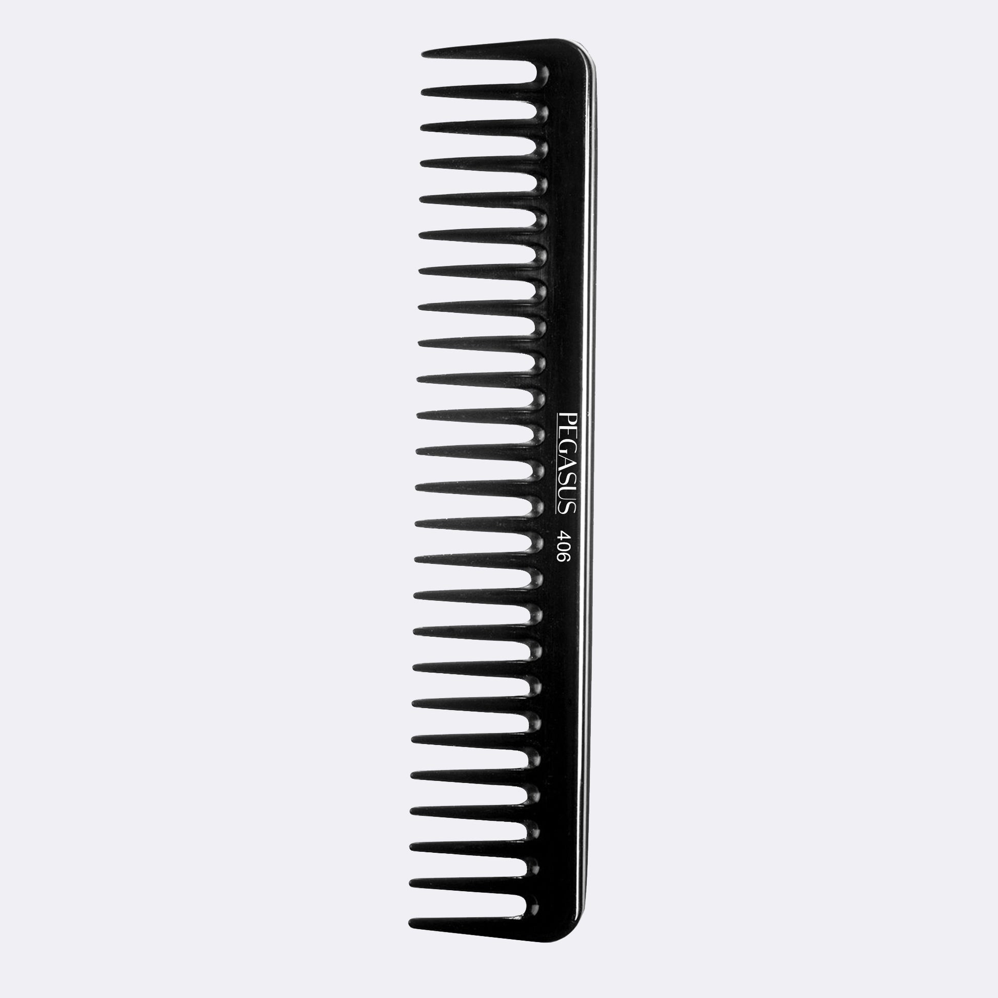 Styling comb with wide teeth