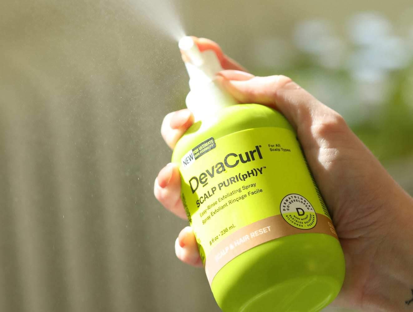 DevaCurl Scalp Puri(pH)y spray application