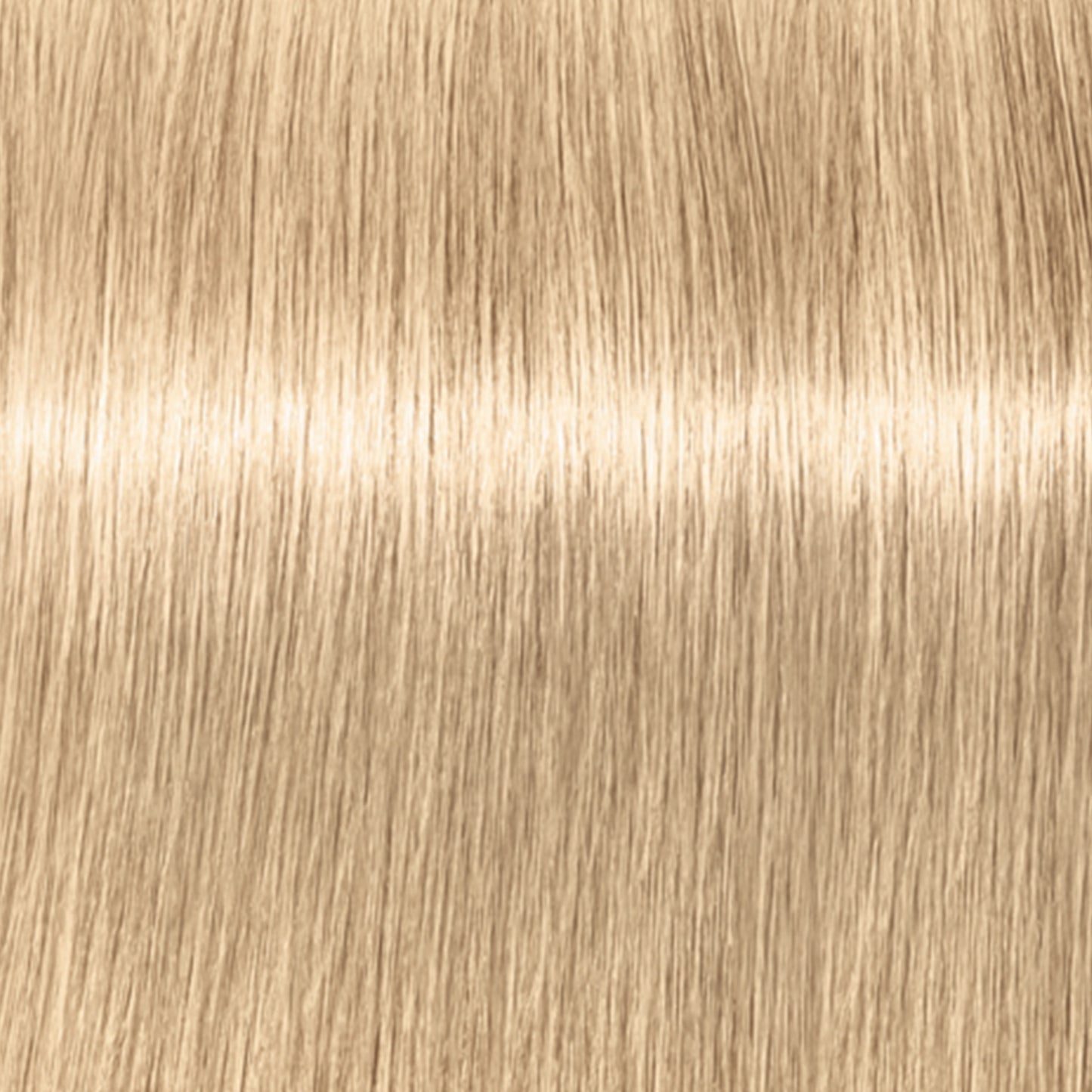 Schwarzkopf IGORA Royal Highlifts — shade 10-0 Ultra Blonde Natural on a hair strand