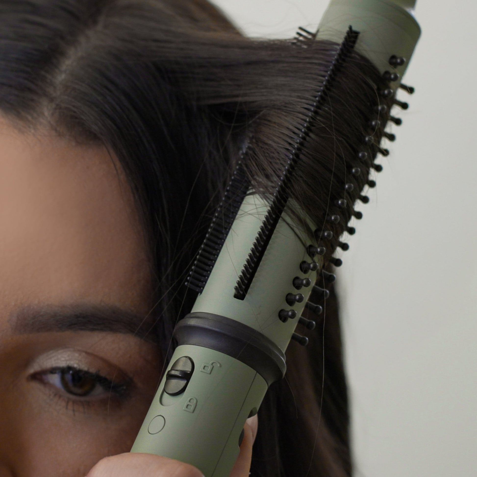 StyleCraft Sage 2-in-1 Retractable Hot Brush Curling Wand – Professional