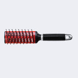 Avanti Ultra Tourmaline Ceramic Vent Brush – Eight-Row Vented Design / Brosse ventilée Avanti Ultra en tourmaline et céramique – Conception ventilée à huit rangées