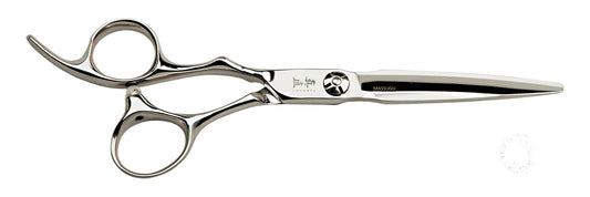 Tsuru Massugu 5.5" left-handed hairdressing shear — full side profile, mirrored left-hand handle, engraved Massugu kanji mark at the pivot, plain white background