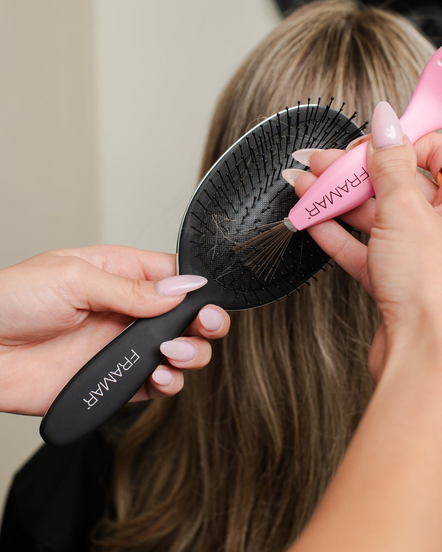 Framar Brush Cleaner - Pink