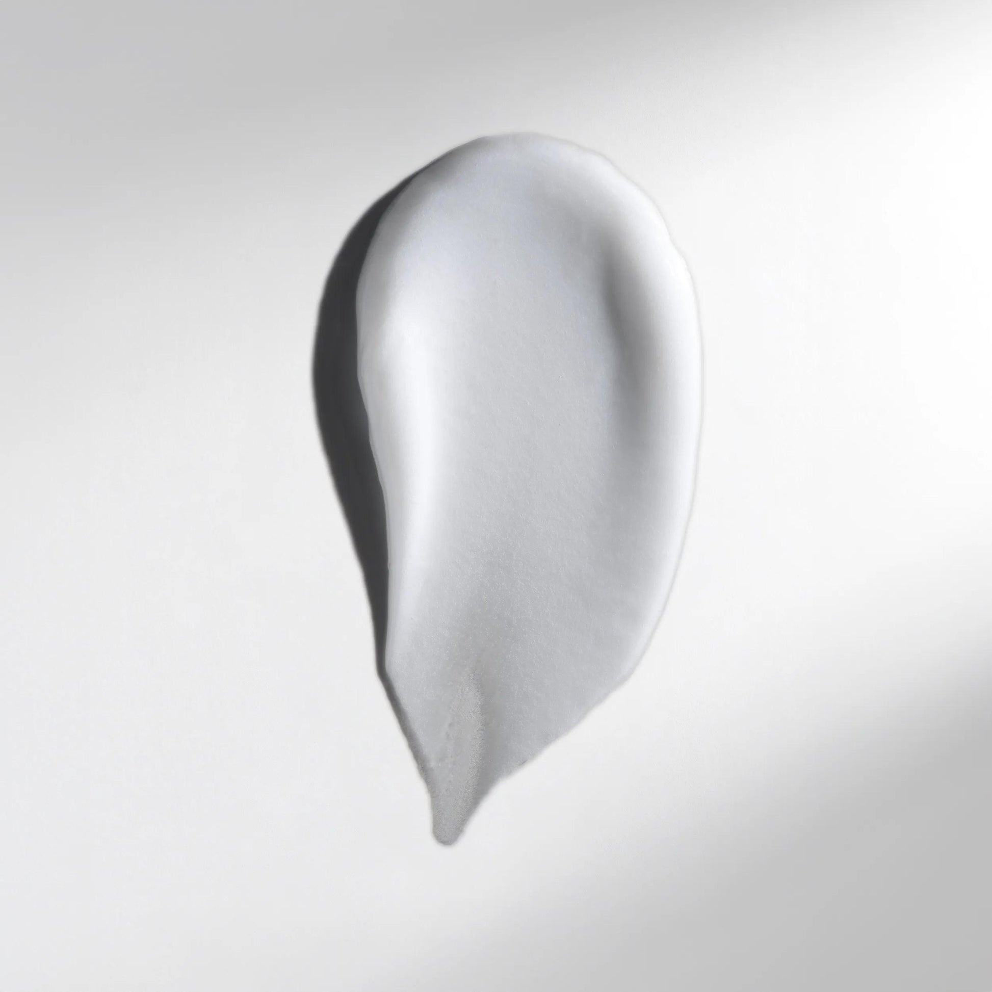 Wella Professionals Ultimate Smooth — Drop of Wella Professionals Ultimate Smooth Mask to demonstrate texture.