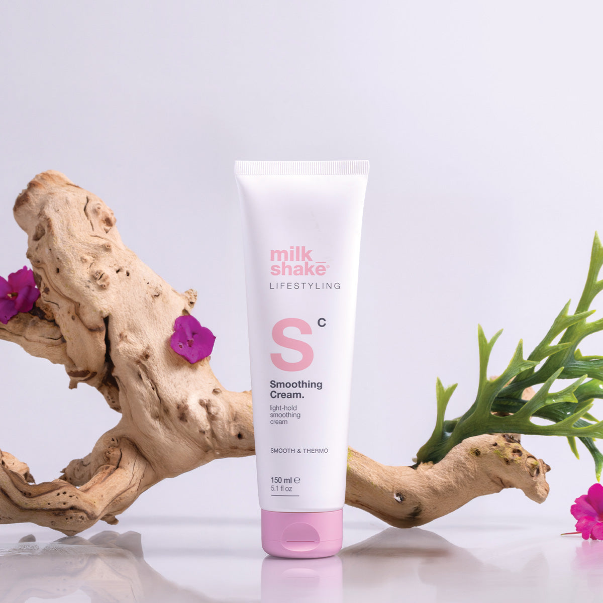 milk_shake Smoothing Cream – Sleek Finish for Unruly Hair