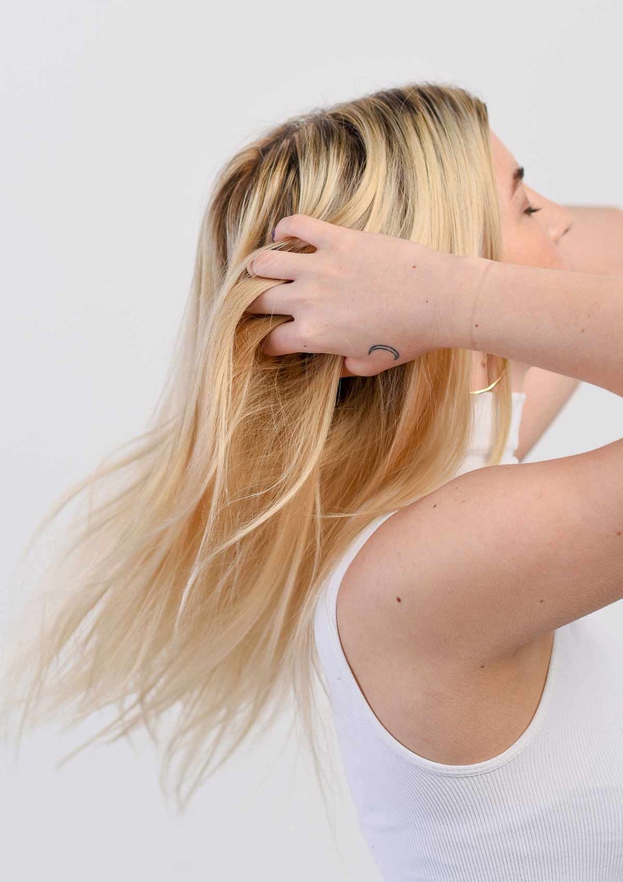 Verb - Dry Shampoo Light Gentle Cleanse + Style Extender + Light Volume |4.5 oz| - by Verb |ProCare Outlet|