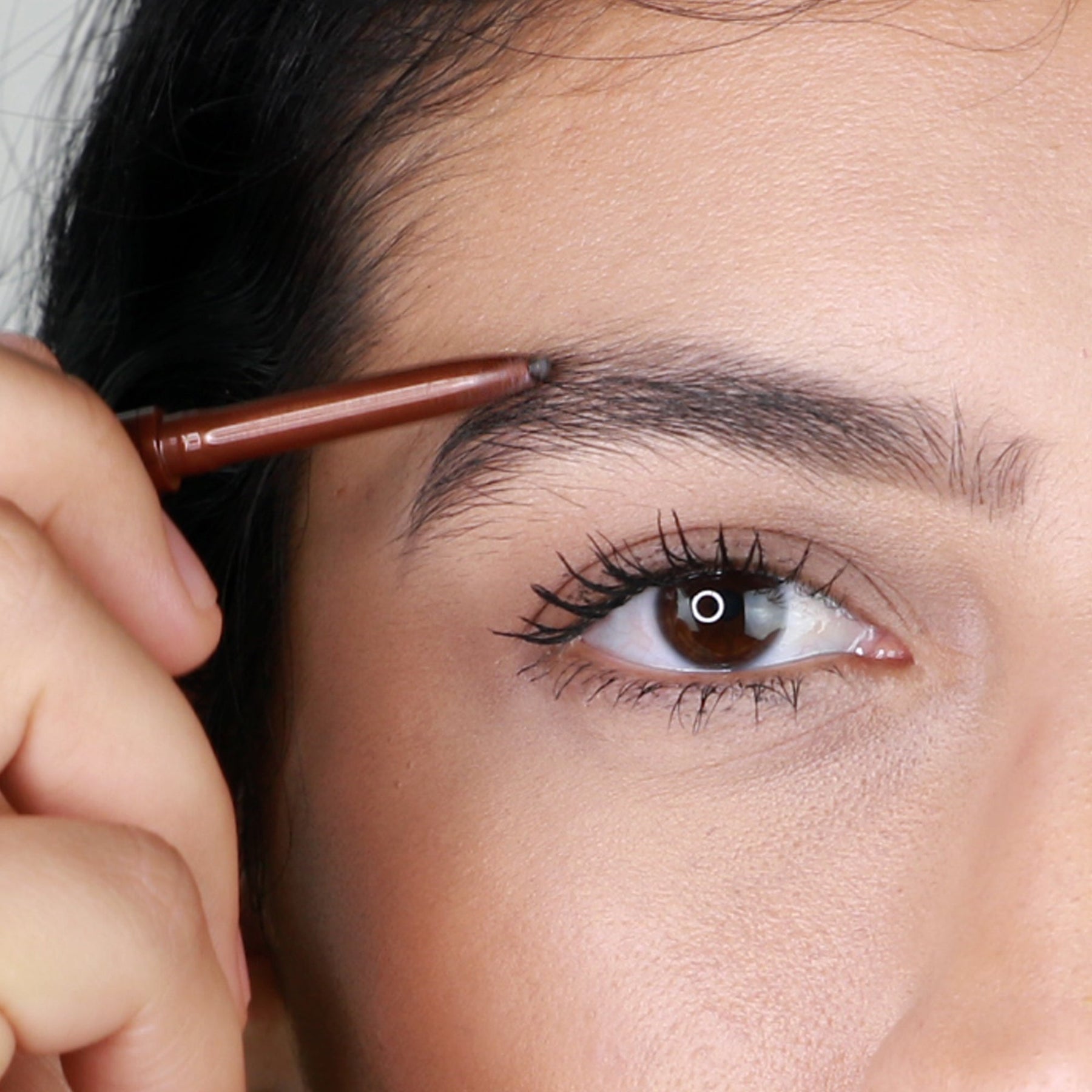 Retractable Brow Pencil - by Mineral Fusion |ProCare Outlet|