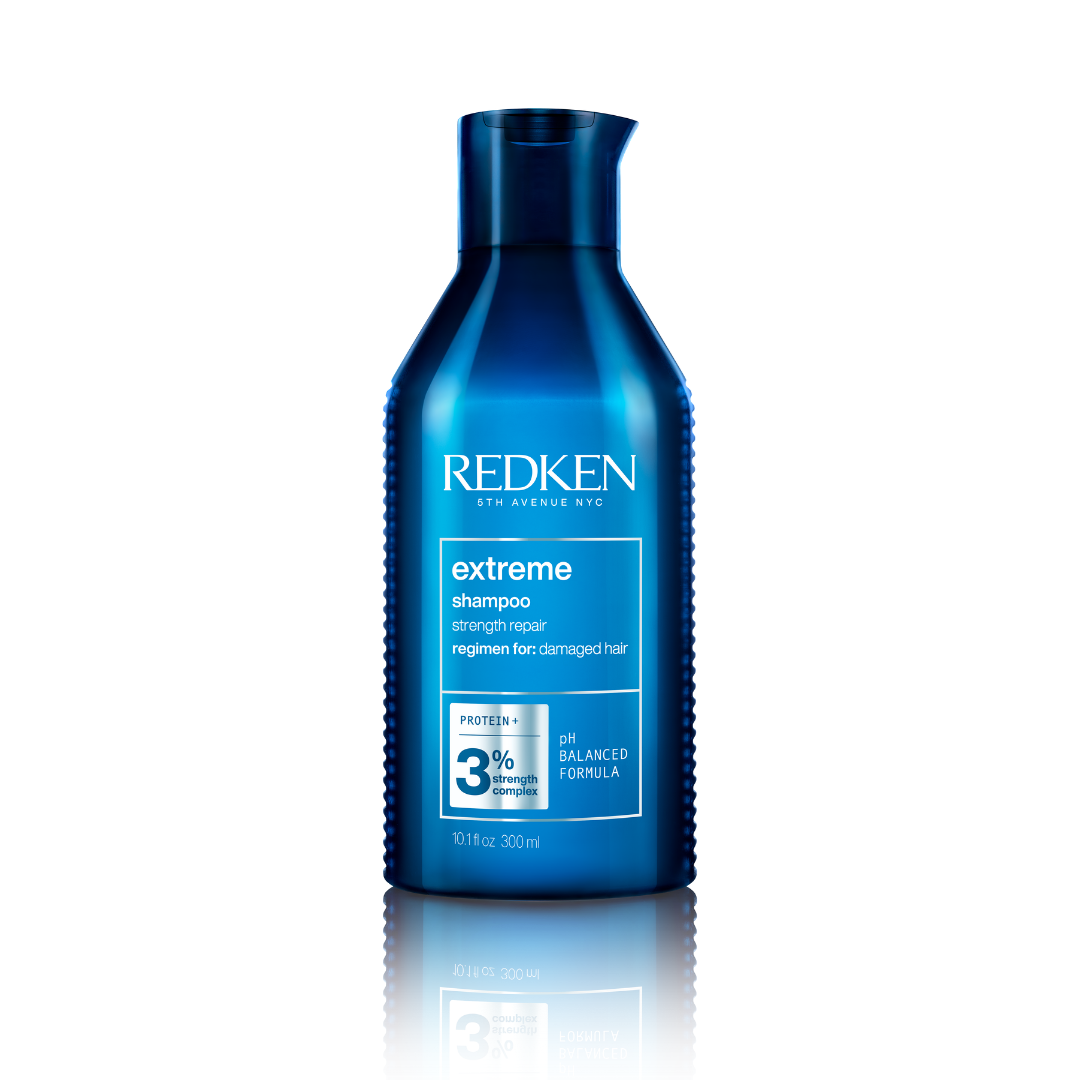 Redken Extreme Strengthening Shampoo *NEW* - 300ml - ProCare Outlet by Redken